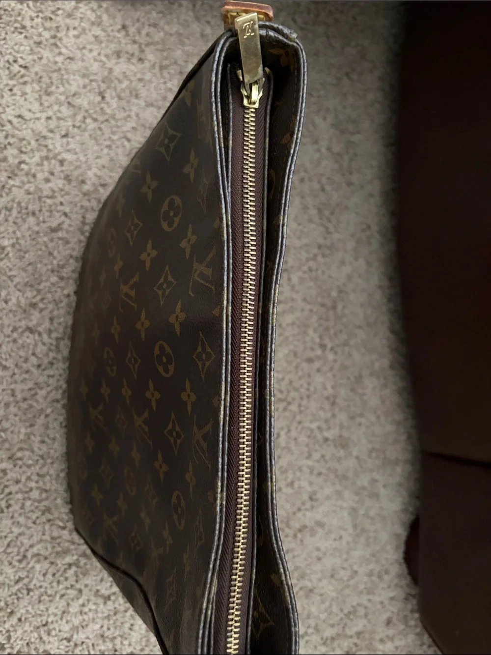 LV Looping GM